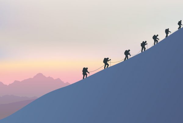 Syndrome de Diogène : Comment convaincre un proche du nettoyage ?